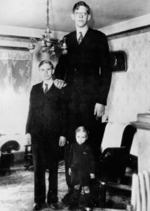 Robert Pershing Wadlow, the tallest giant ever