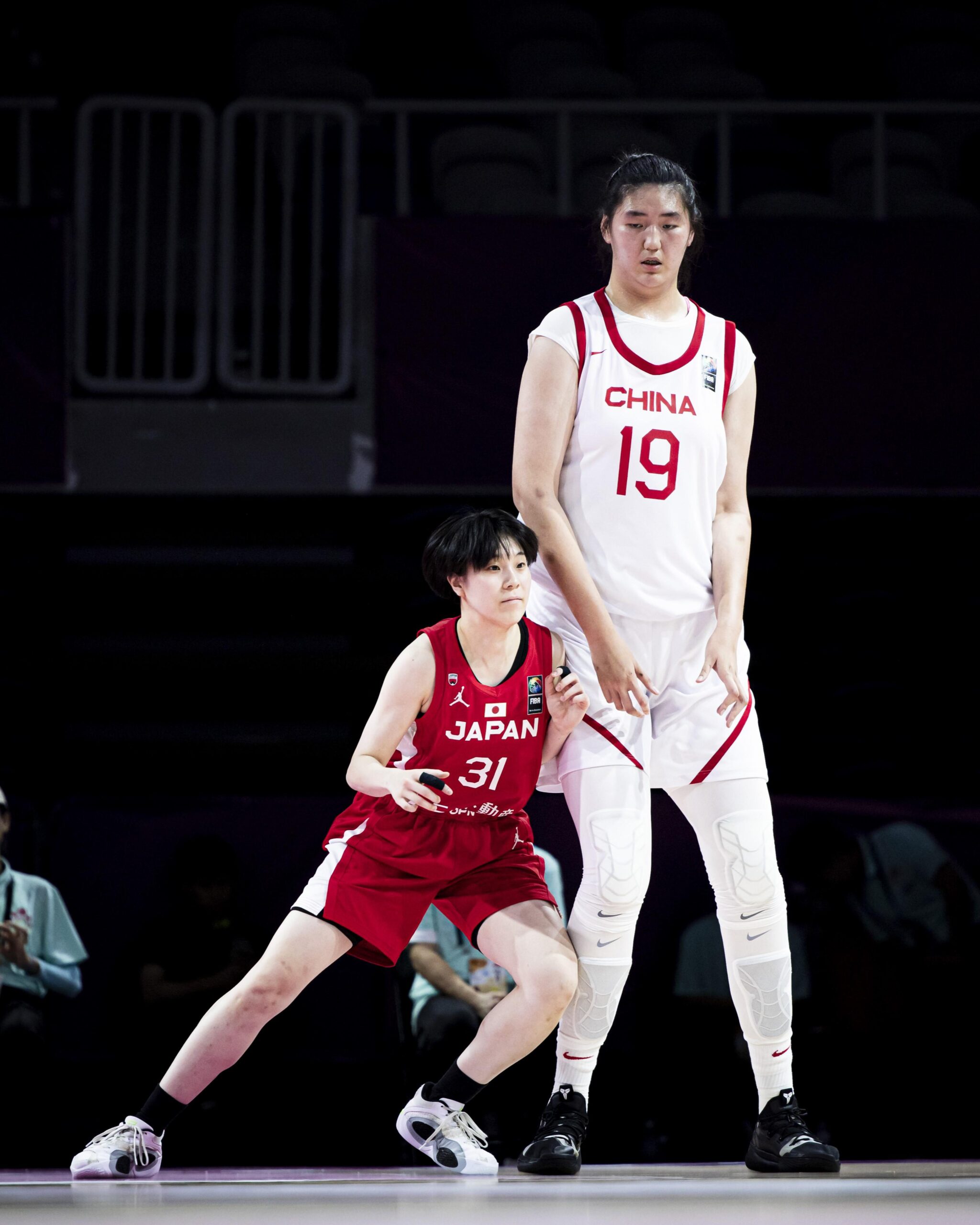 Zhang Ziyu, the tallest teenager in the world!